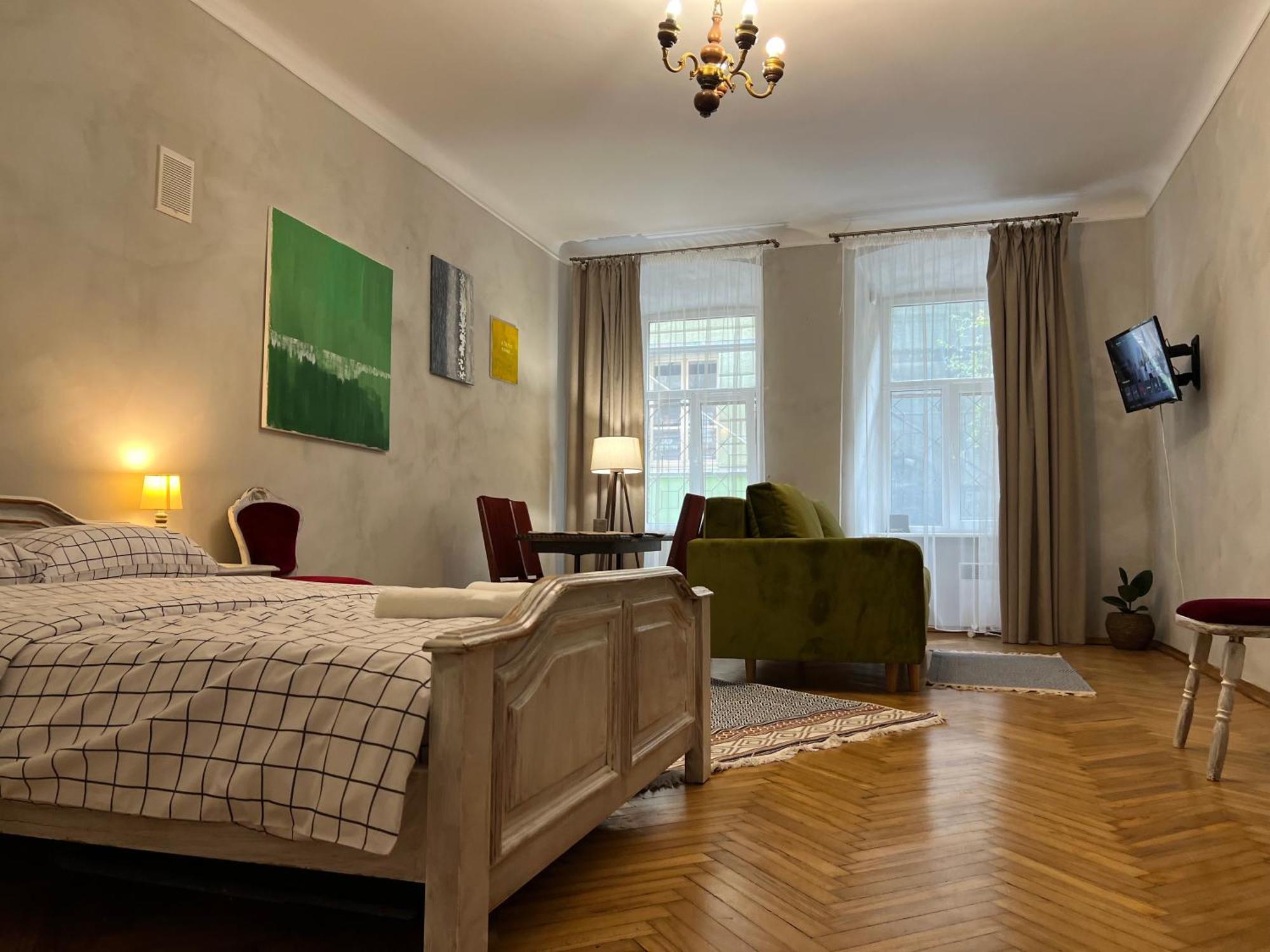 Loft-Style Apt On Virmenska Str Львов Экстерьер фото