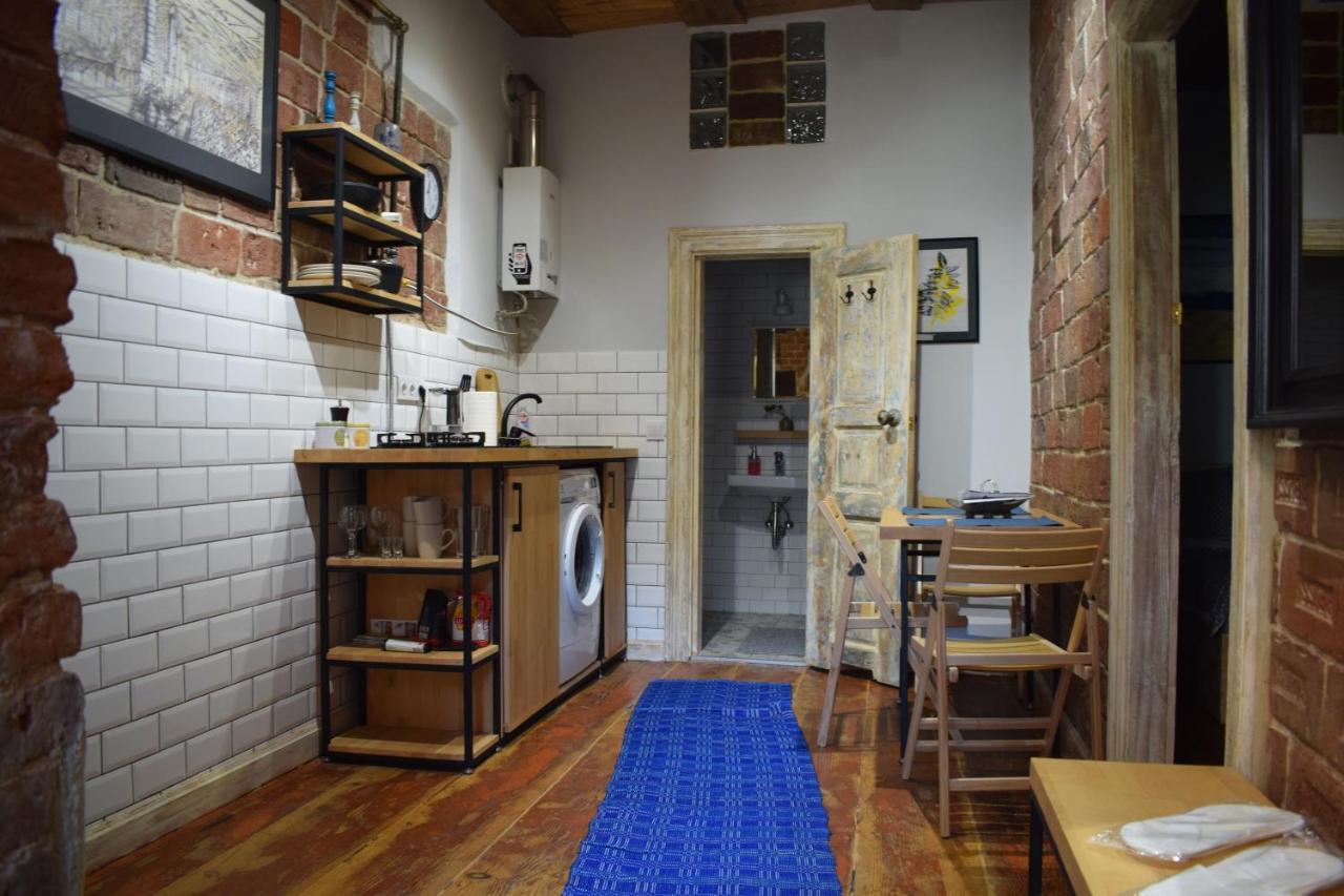 Loft-Style Apt On Virmenska Str Львов Экстерьер фото